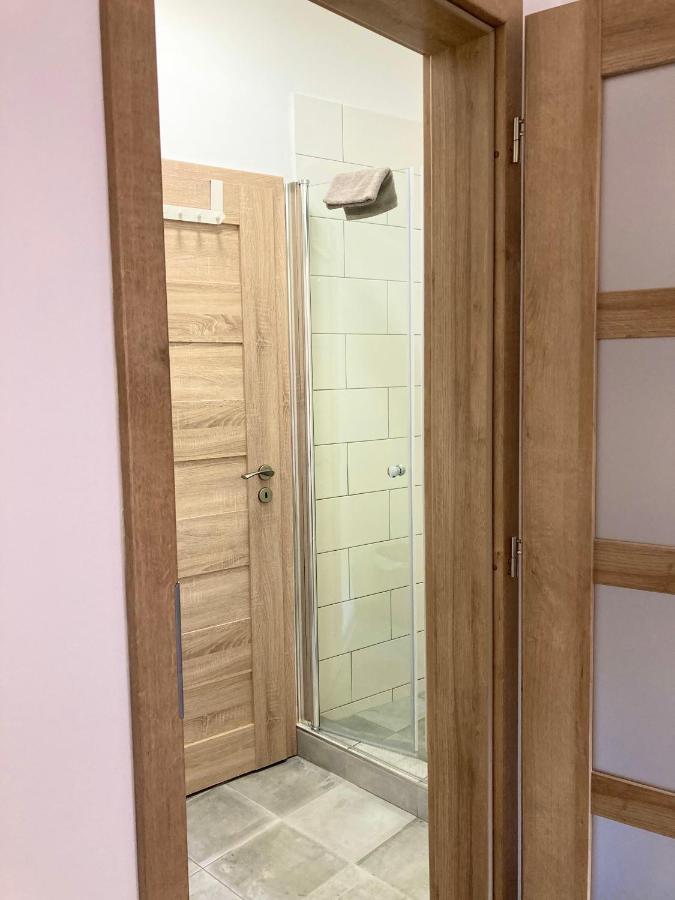 Guesthouse Mikulas Mikulov - Free Parking In The City Center エクステリア 写真