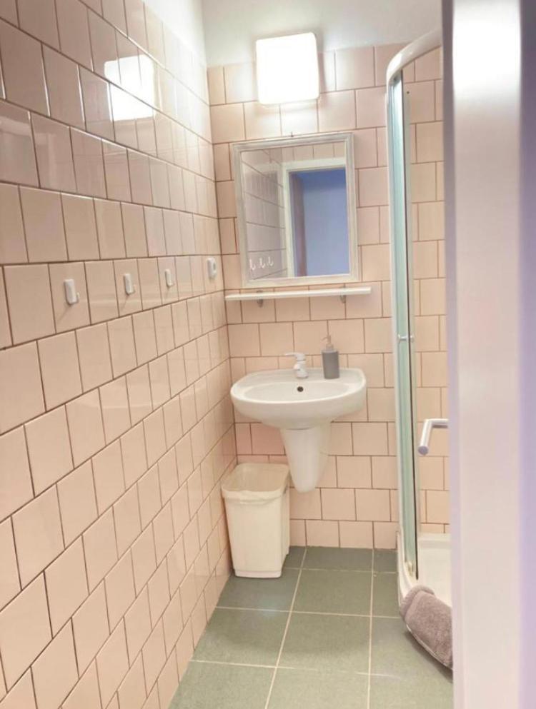 Guesthouse Mikulas Mikulov - Free Parking In The City Center エクステリア 写真